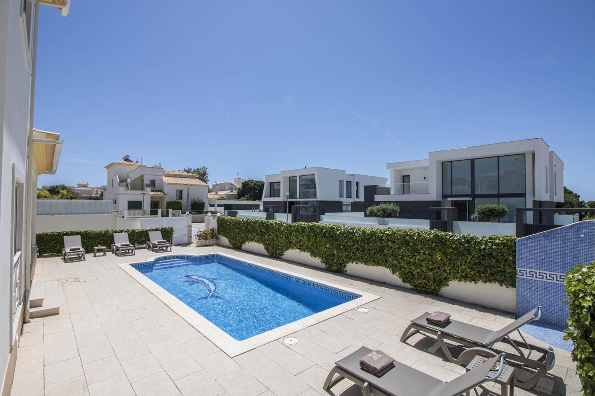 Maresia Villa Patroves